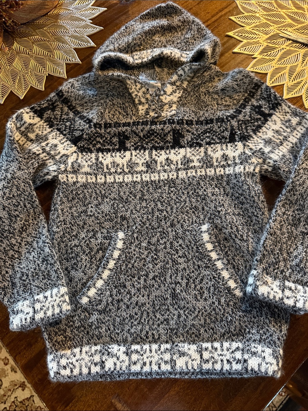 NWOT Alpaca Wool Cozy Gray Hooded Fair Isle Sweater - Kids (5/6)